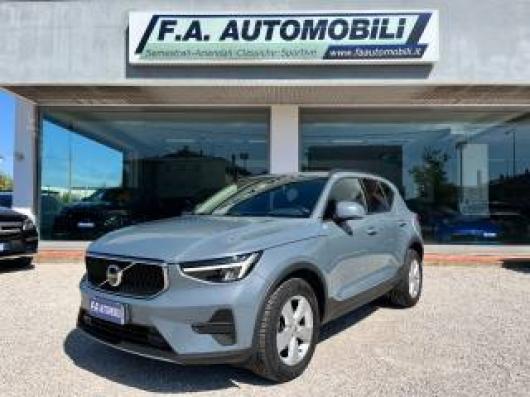 usato VOLVO XC40