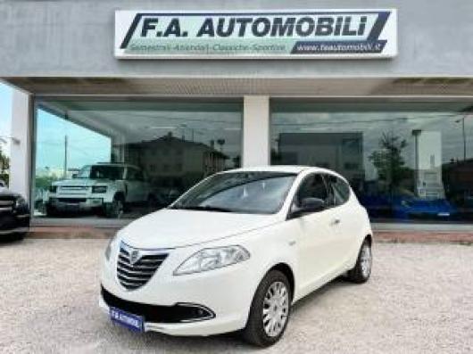 Ypsilon