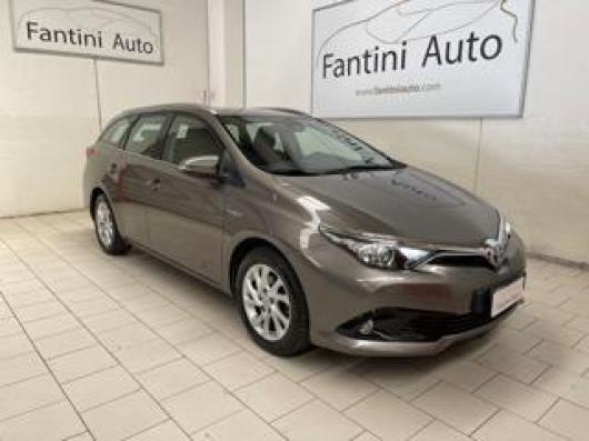 usato TOYOTA Auris Touring Sports
