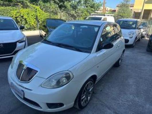usato LANCIA Ypsilon