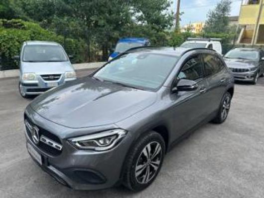 usato MERCEDES GLA 200
