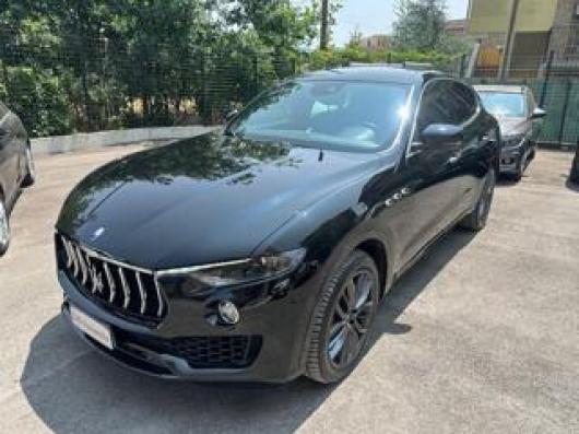 usato MASERATI Levante