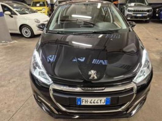 usato PEUGEOT 208