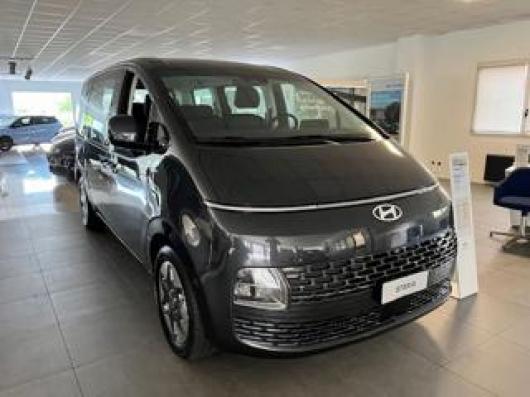 Km 0 HYUNDAI Staria