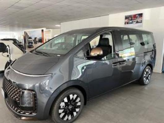 Km 0 HYUNDAI Staria