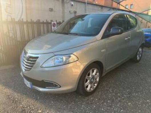 usato LANCIA Ypsilon