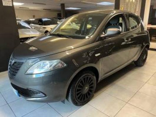 Ypsilon