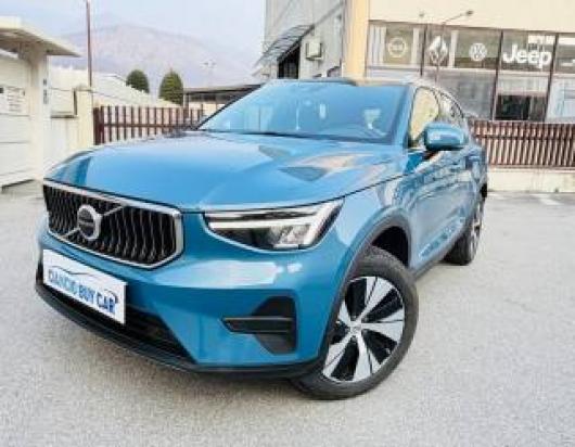 usato VOLVO XC40