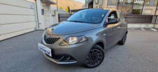 usato LANCIA Ypsilon