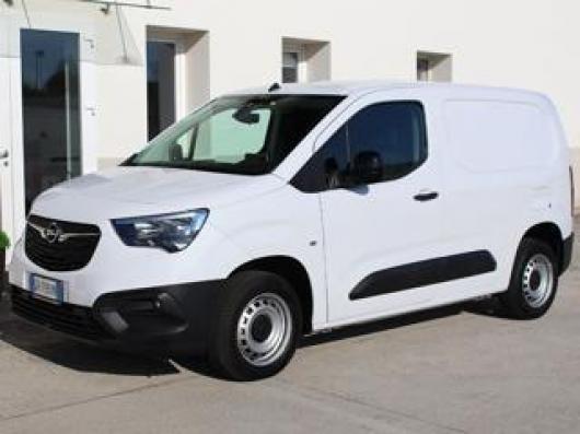 usato OPEL Combo