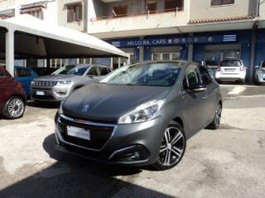 usato PEUGEOT 208