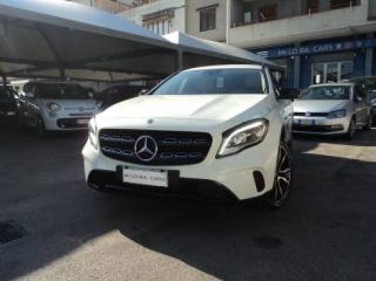 usato MERCEDES GLA 200