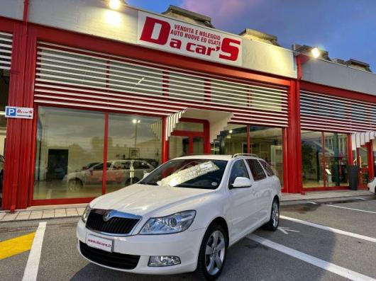 usato SKODA Octavia
