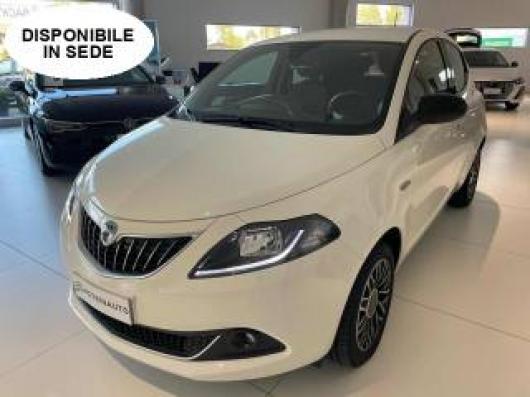 usato LANCIA Ypsilon