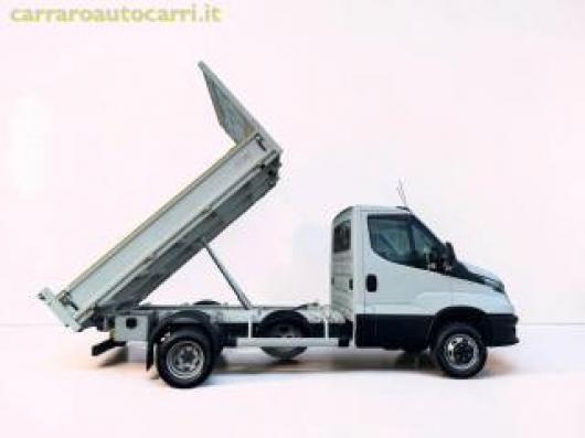 usato IVECO Daily