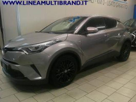 usato TOYOTA C HR