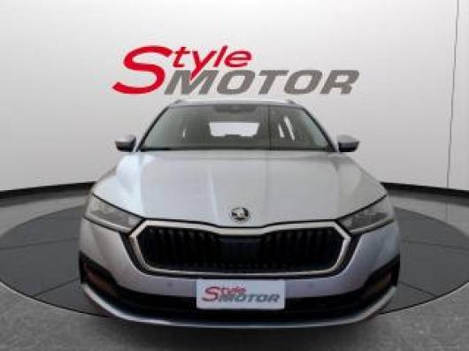 usato SKODA Octavia