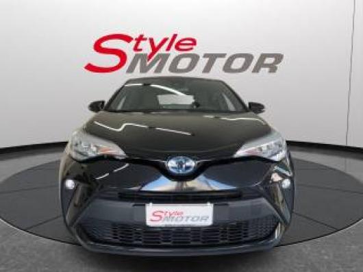usato TOYOTA C HR