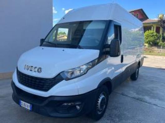 usato IVECO Daily