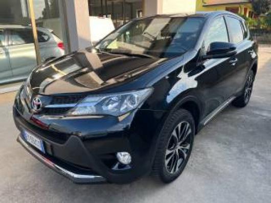 usato TOYOTA RAV 4 MY23