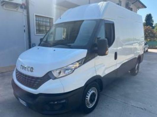 usato IVECO Daily