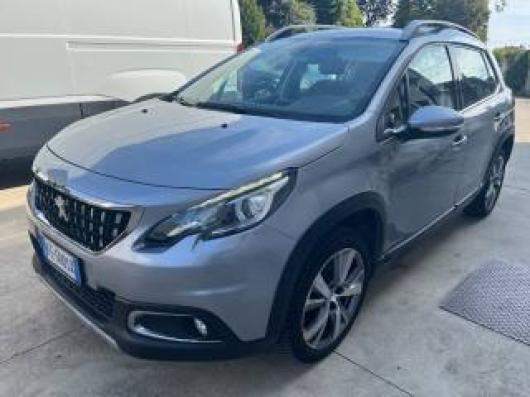 usato PEUGEOT 2008