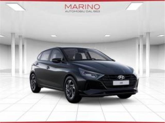 i20