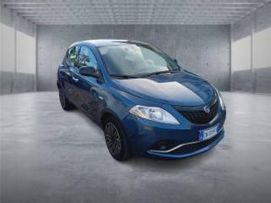 usato LANCIA Ypsilon