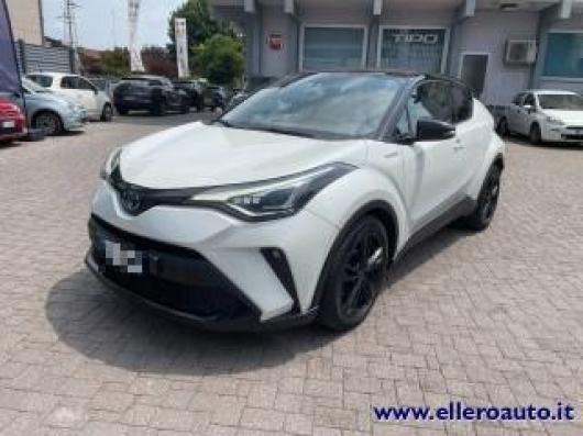 usato TOYOTA C HR