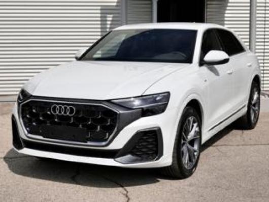 nuovo AUDI Q8