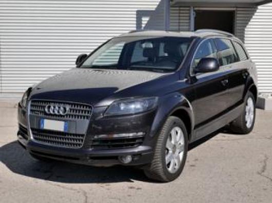 Q7