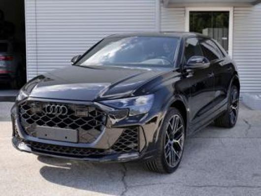 RS Q8