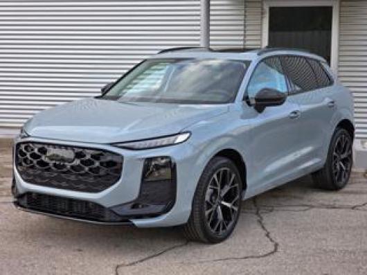 nuovo AUDI Q3