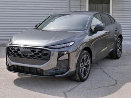 nuovo AUDI Q3