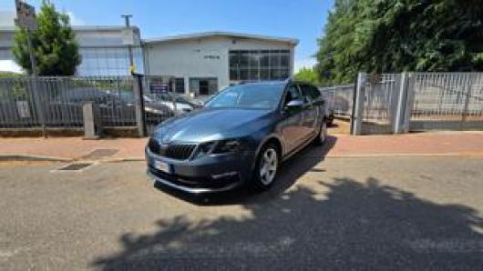 usato SKODA Octavia