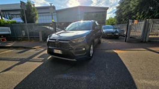 RAV 4