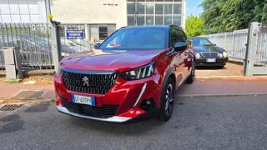 usato PEUGEOT 2008