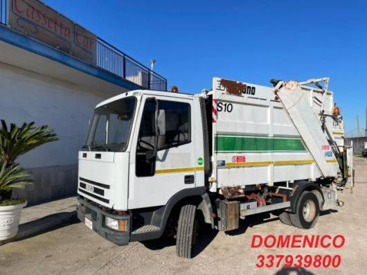 usato IVECO 110 E 17 COMPATTATORE