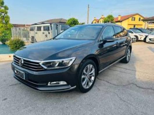 usato VOLKSWAGEN Passat Variant