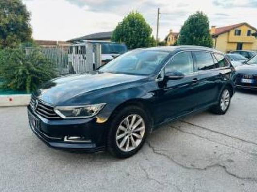 usato VOLKSWAGEN Passat Variant