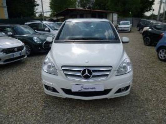 usato MERCEDES B 180
