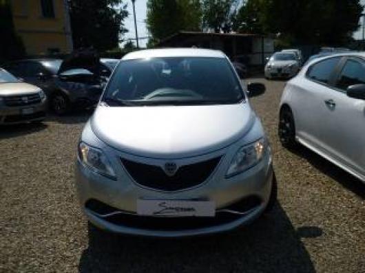usato LANCIA Ypsilon