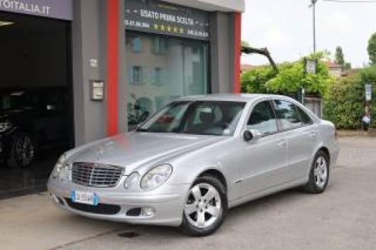 usato MERCEDES E 220