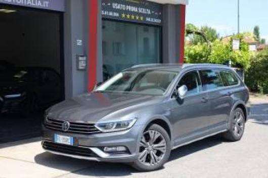 usato VOLKSWAGEN Passat Alltrack