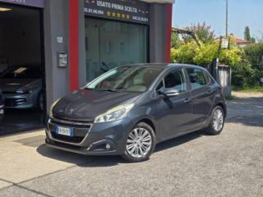 usato PEUGEOT 208