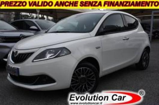 usato LANCIA Ypsilon