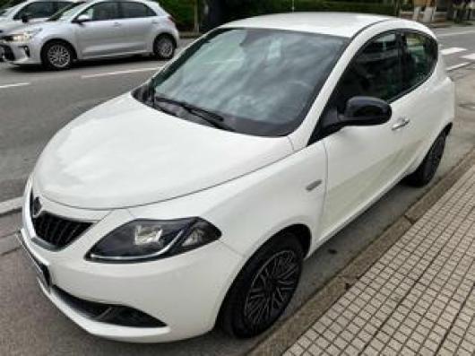 usato LANCIA Ypsilon