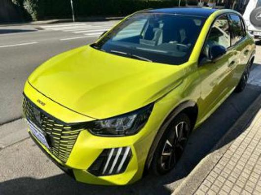 usato PEUGEOT 208