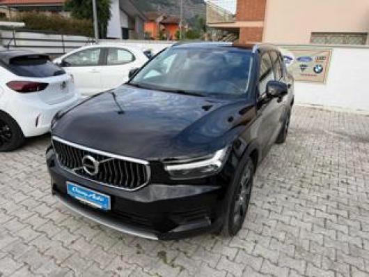 usato VOLVO XC40