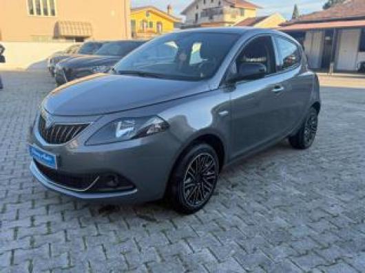 usato LANCIA Ypsilon
